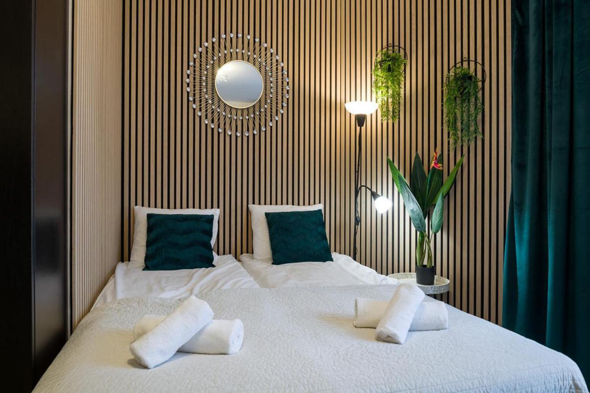 Modern Apartment In Best Location クラクフ エクステリア 写真